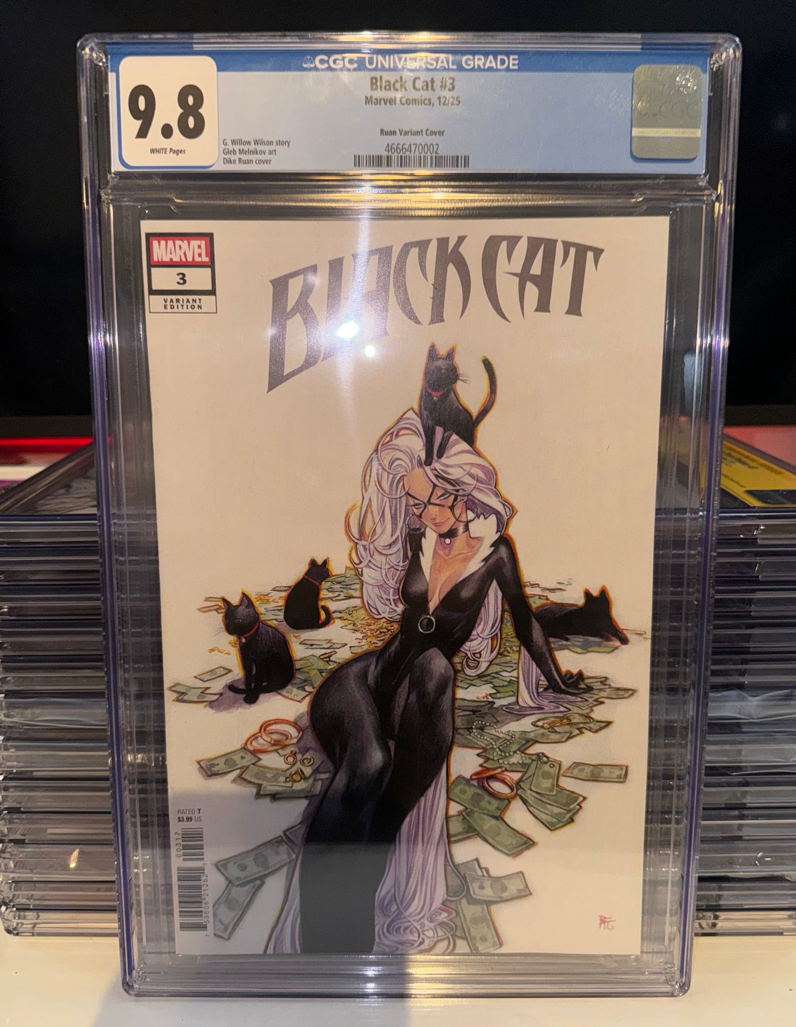 Black Cat #3 - Ruan Variant Cover - CGC 9.8